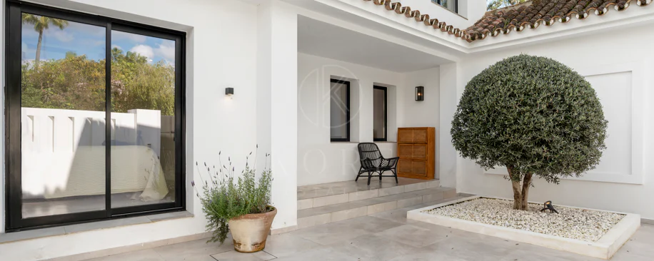 Modern Luxury Villa in Parcelas Del Golf