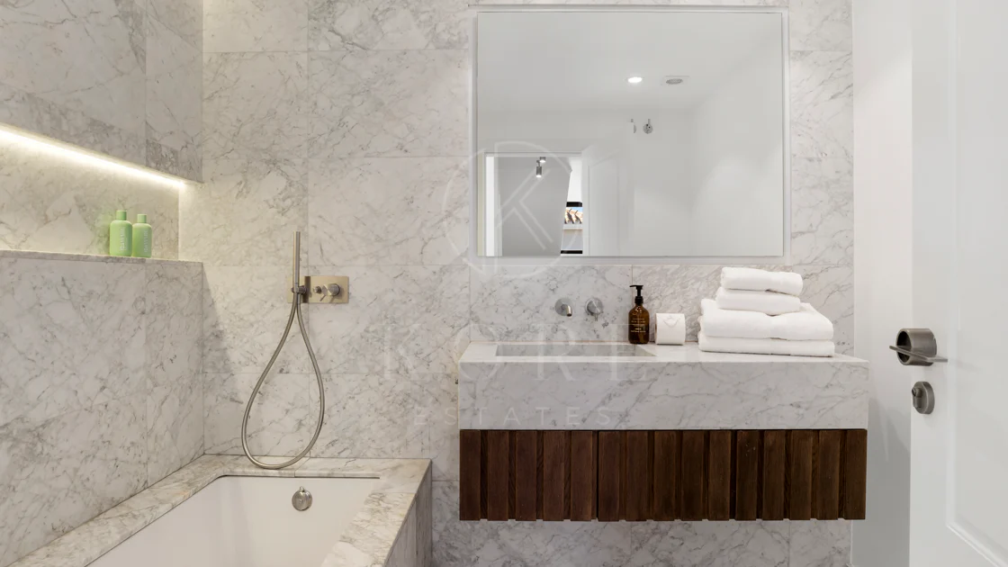 Modern Luxury Villa in Parcelas Del Golf