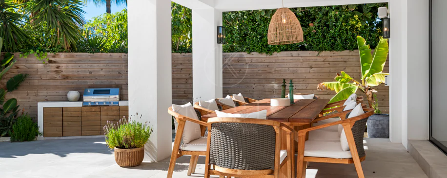Modern Luxury Villa in Parcelas Del Golf