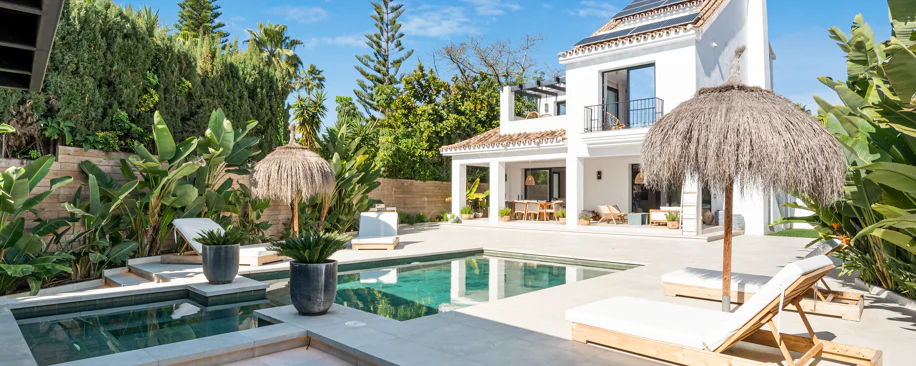 Modern Luxury Villa in Parcelas Del Golf