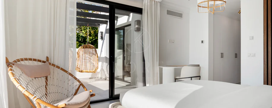 Modern Luxury Villa in Parcelas Del Golf
