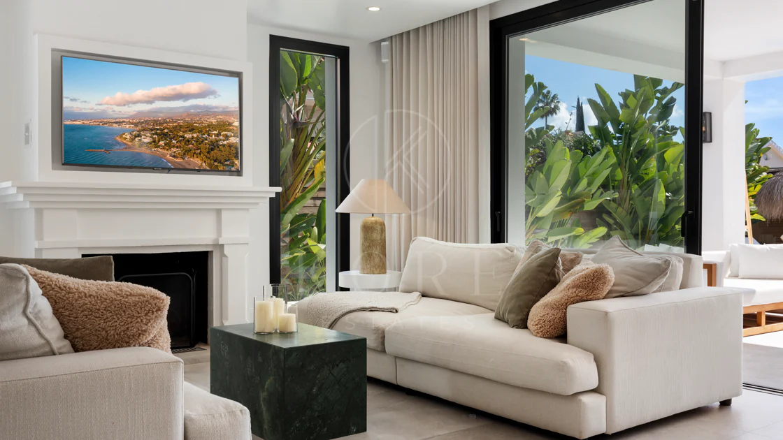 Modern Luxury Villa in Parcelas Del Golf