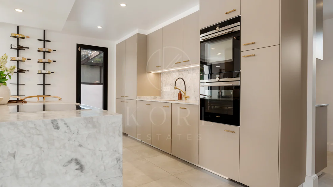 Modern Luxury Villa in Parcelas Del Golf