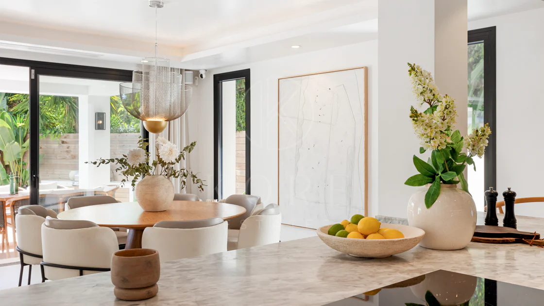 Modern Luxury Villa in Parcelas Del Golf