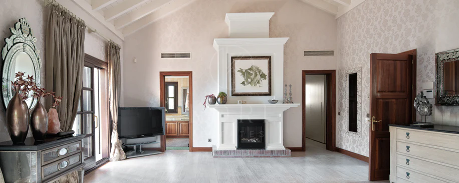 Villa for sale in Sierra Blanca, Marbella Golden Mile