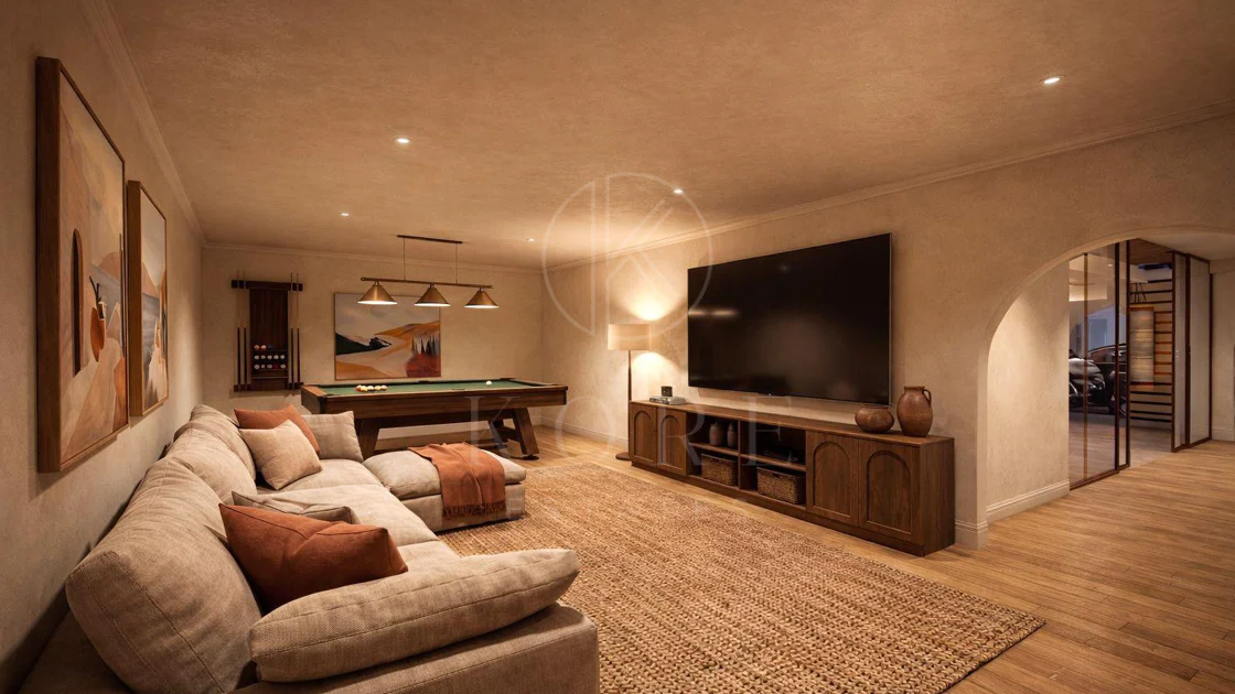 Villa for sale in El Rosario, Marbella East