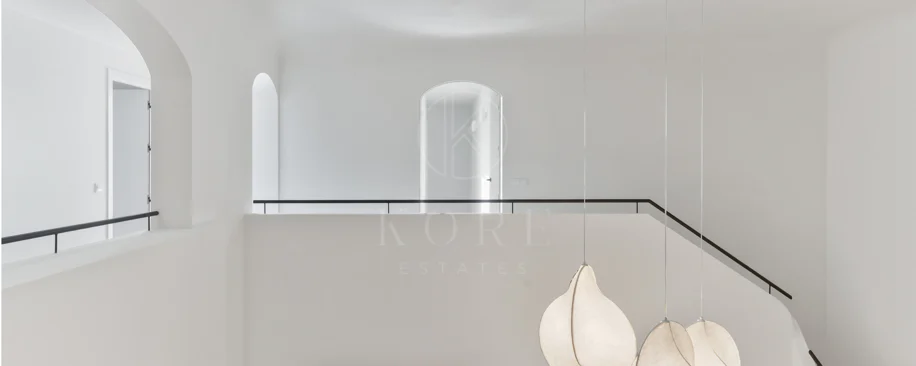 Contemporary Elegance Steps from the Sea in Guadalmina Casasola, Marbella