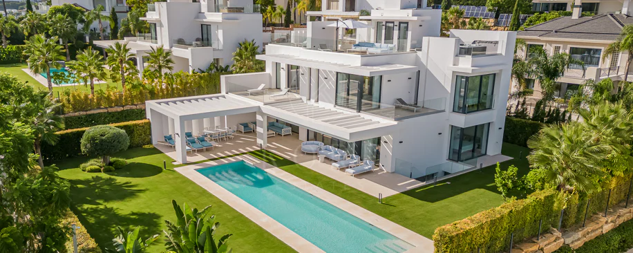 FLAMINGOS 26, VILĂ CONTEMPORANĂ ÎN LOS FLAMINGOS, BENAHAVIS