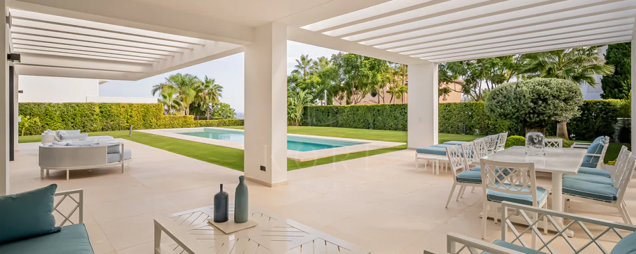 FLAMINGOS 26, VILĂ CONTEMPORANĂ ÎN LOS FLAMINGOS, BENAHAVIS