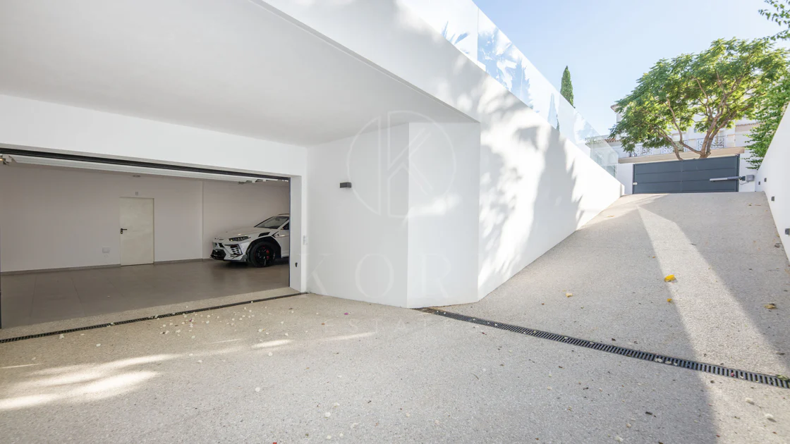 FLAMINGOS 26, VILĂ CONTEMPORANĂ ÎN LOS FLAMINGOS, BENAHAVIS