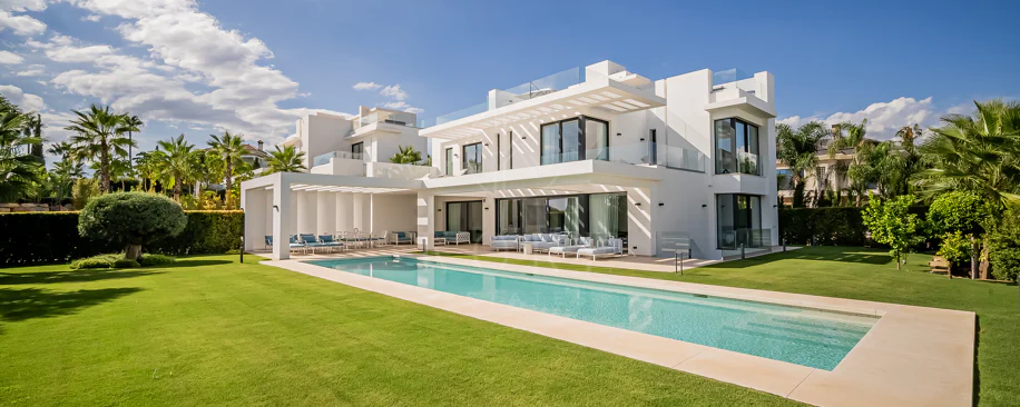 FLAMINGOS 26, VILĂ CONTEMPORANĂ ÎN LOS FLAMINGOS, BENAHAVIS