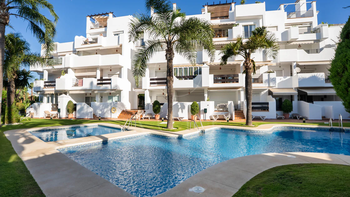 Banús 15 - Duplex Penthouse in Alcazaba Gardens, Puerto Banús