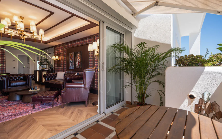Banús 15 - Ático Dúplex en Alcazaba Gardens, Puerto Banús