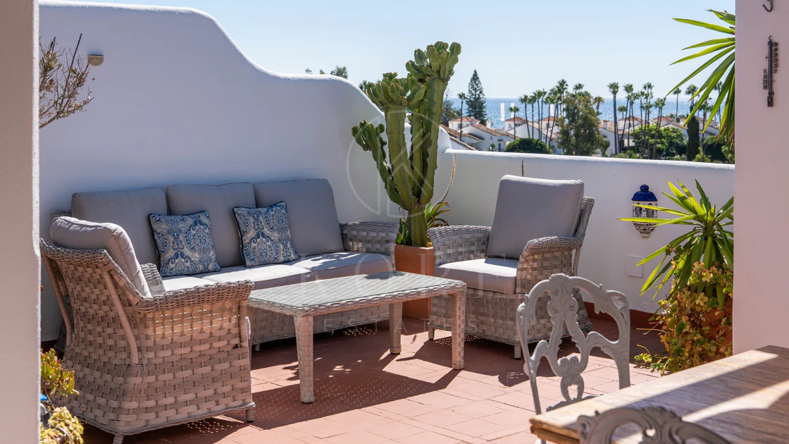 Banús 15 - Duplex Penthouse in Alcazaba Gardens, Puerto Banús