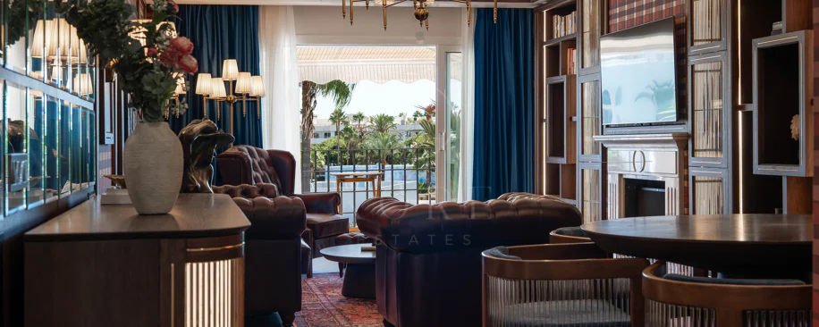 Banús 15 - Duplex Penthouse in Alcazaba Gardens, Puerto Banús