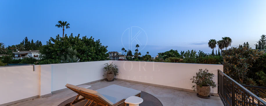 Luxury Renovated Villa with Panoramic Sea Views near Marbella’s Golden Mile