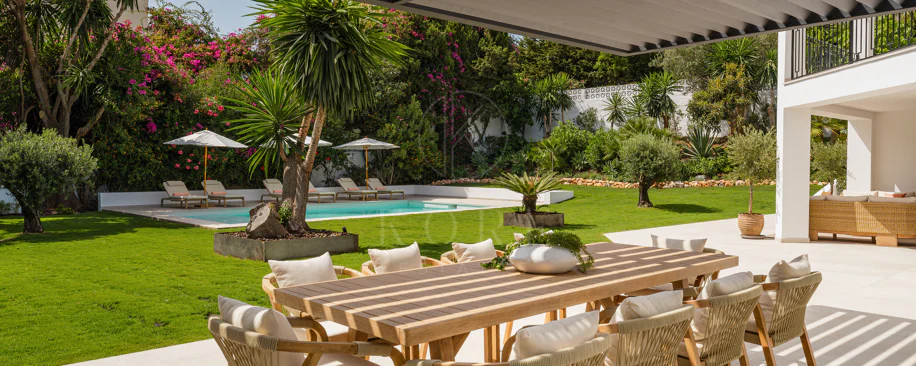 Luxury Renovated Villa with Panoramic Sea Views near Marbella’s Golden Mile