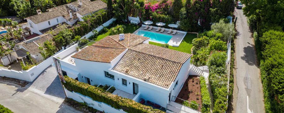 Luxury Renovated Villa with Panoramic Sea Views near Marbella’s Golden Mile