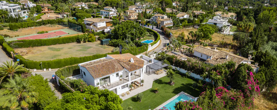 Luxury Renovated Villa with Panoramic Sea Views near Marbella’s Golden Mile
