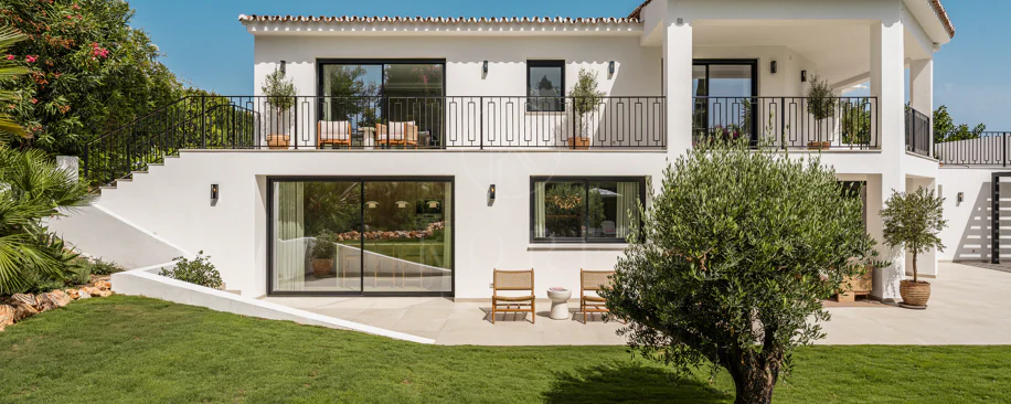 Luxury Renovated Villa with Panoramic Sea Views near Marbella’s Golden Mile