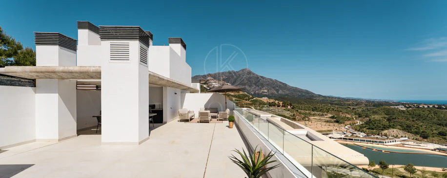 Luxury Duplex Penthouse with Panoramic Sea, Golf and Mountain Views