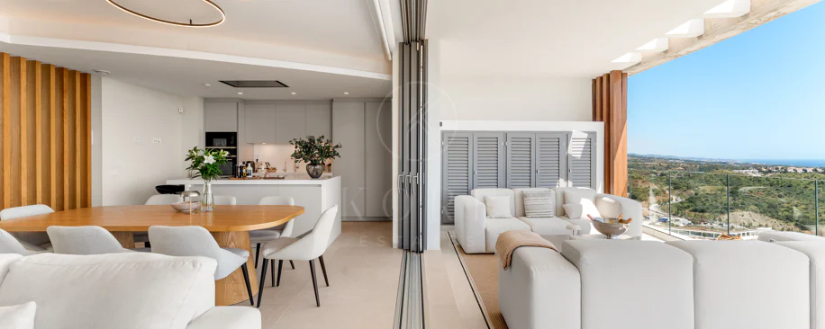 Luxury Duplex Penthouse with Panoramic Sea, Golf and Mountain Views