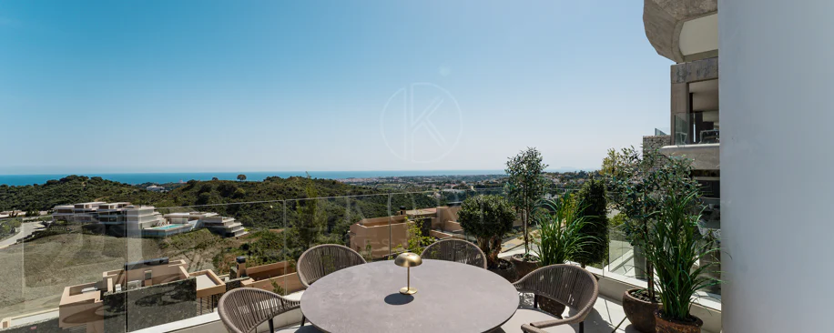 Luxury Duplex Penthouse with Panoramic Sea, Golf and Mountain Views