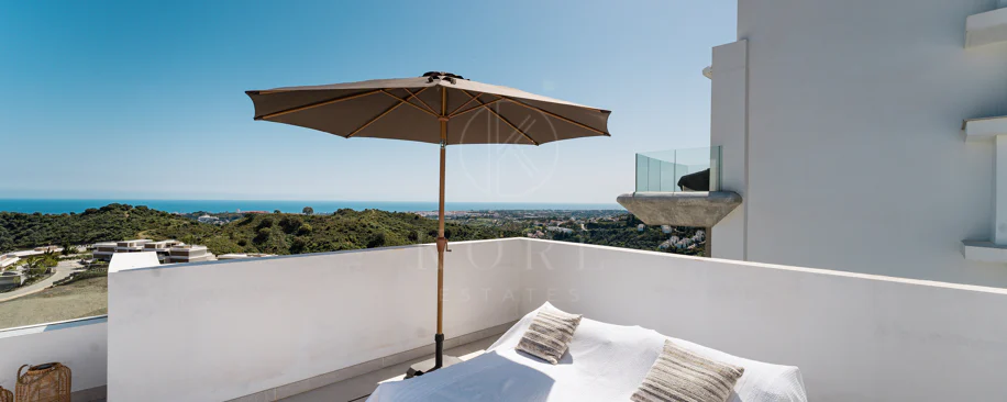 Luxury Duplex Penthouse with Panoramic Sea, Golf and Mountain Views