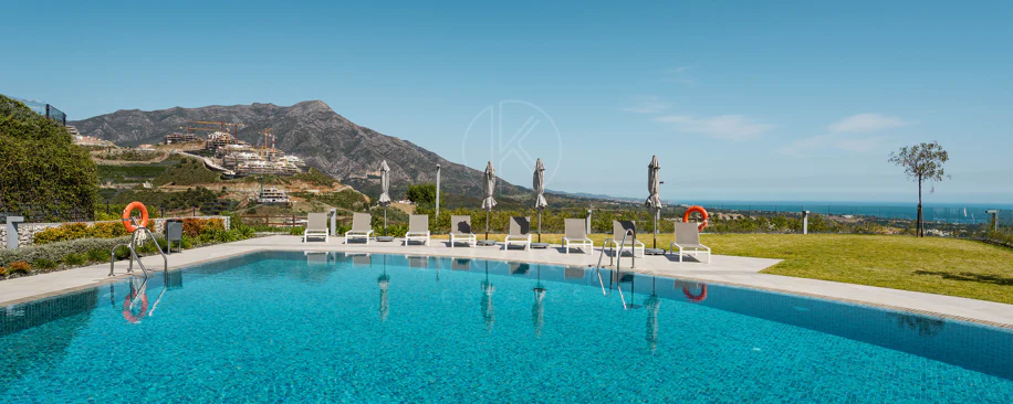 Luxury Duplex Penthouse with Panoramic Sea, Golf and Mountain Views