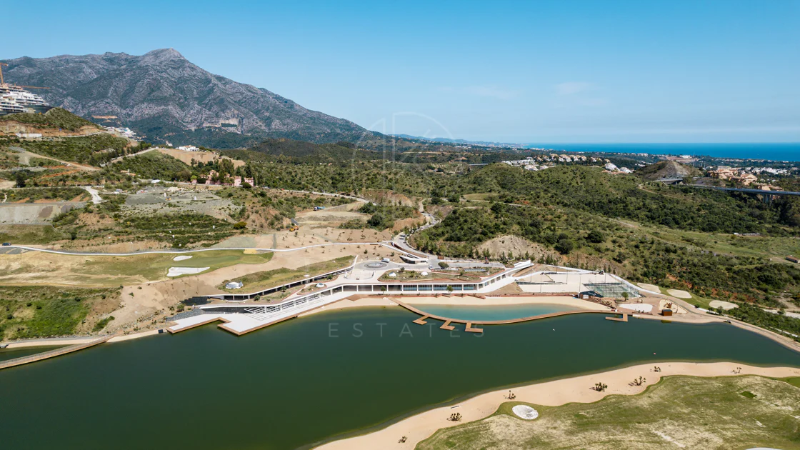 Luxury Duplex Penthouse with Panoramic Sea, Golf and Mountain Views
