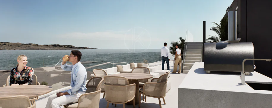 Exclusive Frontline Beach Apartment with Panoramic Sea Views in Málaga