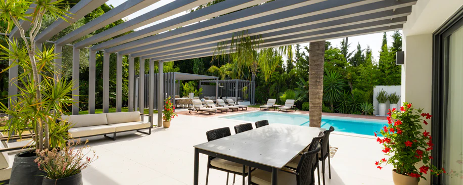 Contemporary Luxury Villa with Exceptional Outdoor Living in Las Brisas