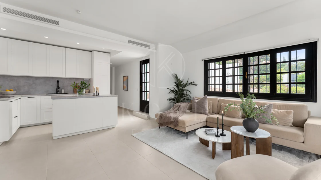 Fully Renovated Scandinavian-Style Apartment in Prime Nueva Andalucía Location