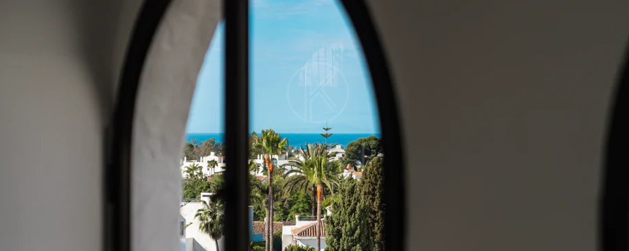 Fully Renovated Scandinavian-Style Apartment in Prime Nueva Andalucía Location