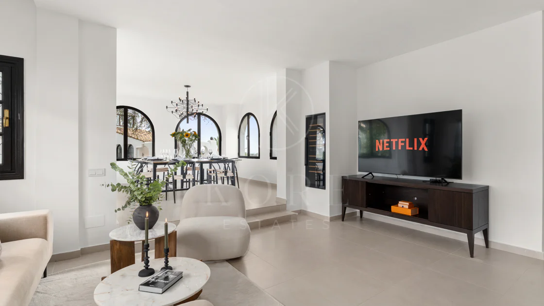 Fully Renovated Scandinavian-Style Apartment in Prime Nueva Andalucía Location