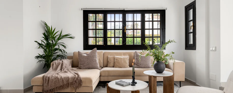 Fully Renovated Scandinavian-Style Apartment in Prime Nueva Andalucía Location