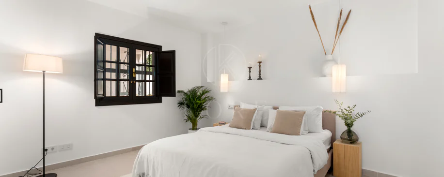Fully Renovated Scandinavian-Style Apartment in Prime Nueva Andalucía Location