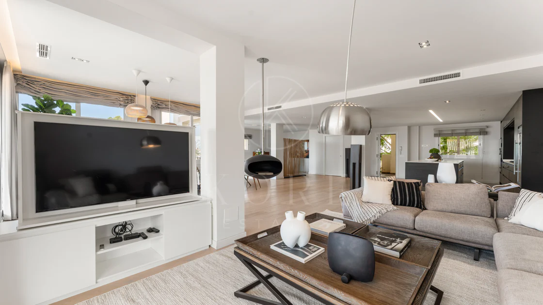 Duplex de lux cu 4 dormitoare și vedere panoramică la mare în Aloha Hill Club