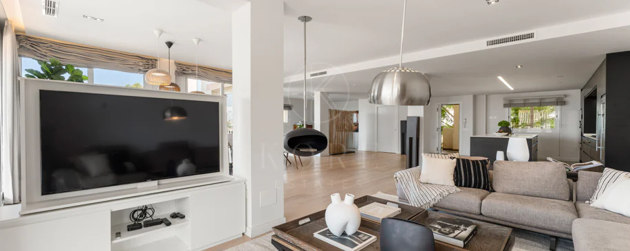Duplex de lux cu 4 dormitoare și vedere panoramică la mare în Aloha Hill Club
