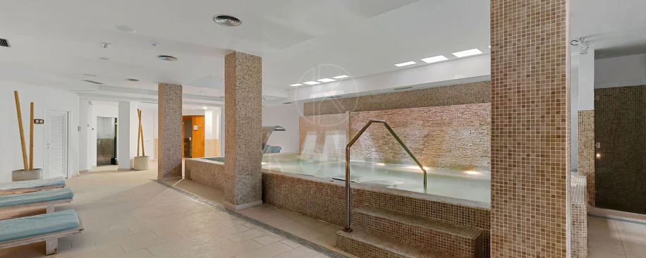 Duplex de lux cu 4 dormitoare și vedere panoramică la mare în Aloha Hill Club