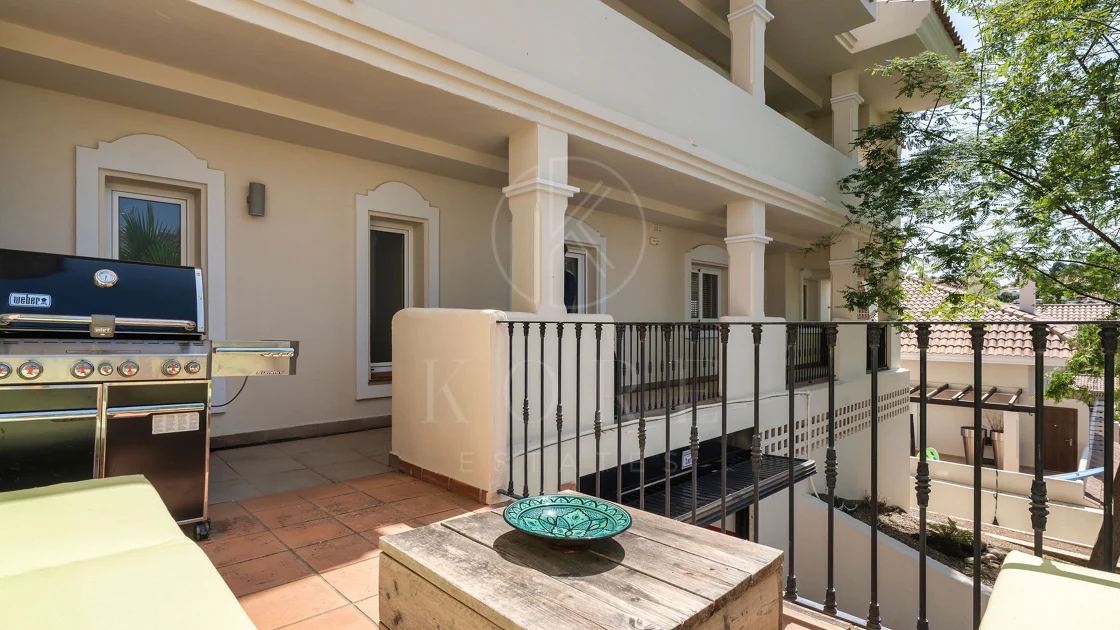 Duplex de lux cu 4 dormitoare și vedere panoramică la mare în Aloha Hill Club