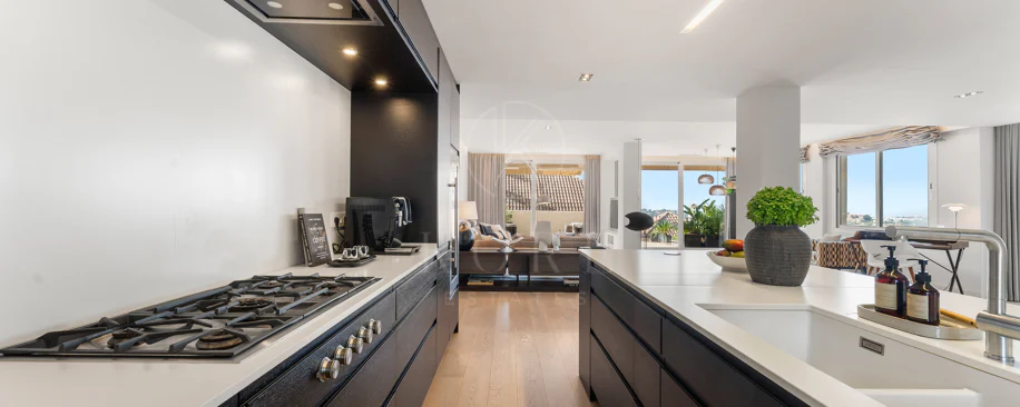 Duplex de lux cu 4 dormitoare și vedere panoramică la mare în Aloha Hill Club