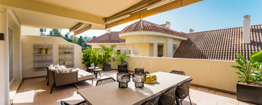 Duplex de lux cu 4 dormitoare și vedere panoramică la mare în Aloha Hill Club