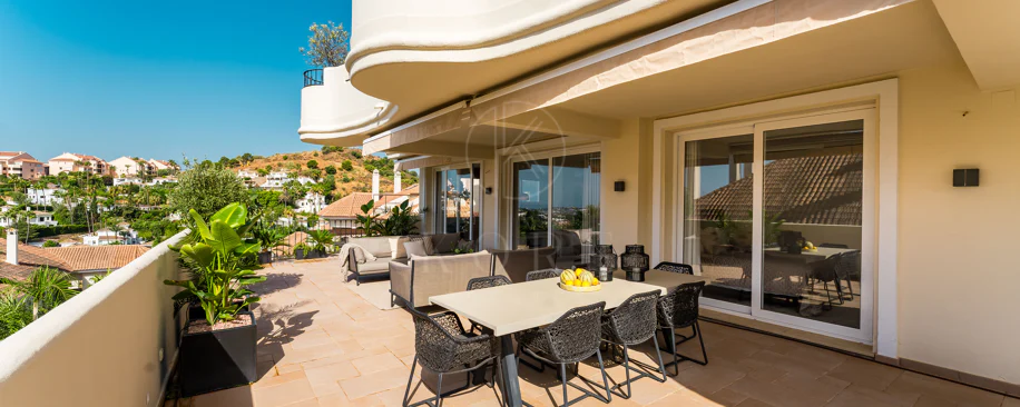 Duplex de lux cu 4 dormitoare și vedere panoramică la mare în Aloha Hill Club
