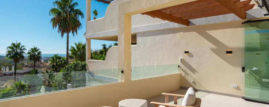 Elegant Renovated Apartment in Palacetes Los Belvederes