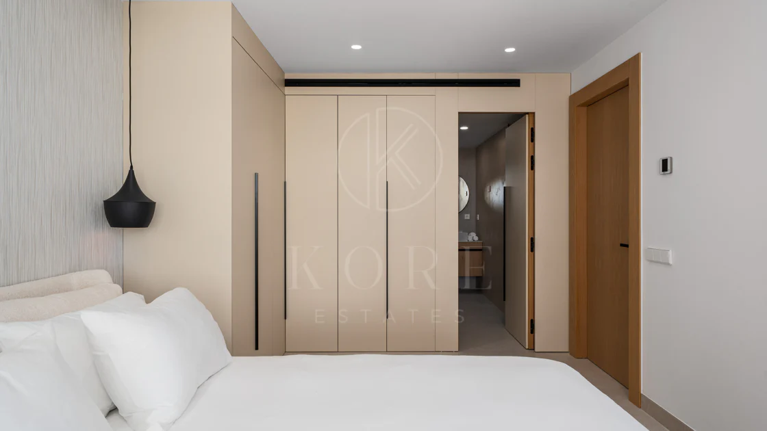 Elegant Renovated Apartment in Palacetes Los Belvederes