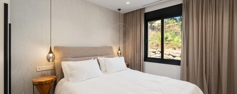 Elegant Renovated Apartment in Palacetes Los Belvederes