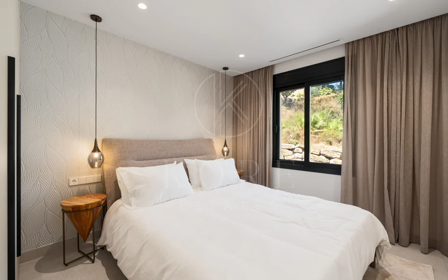 Elegante apartamento renovado en Palacetes Los Belvederes