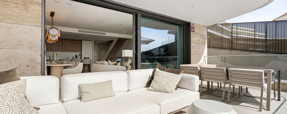 Newly Built Luxury Duplex Apartment with Sea Views in Estepona