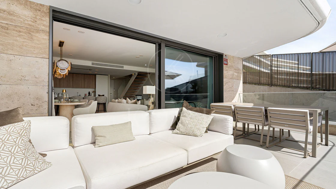 Newly Built Luxury Duplex Apartment with Sea Views in Estepona